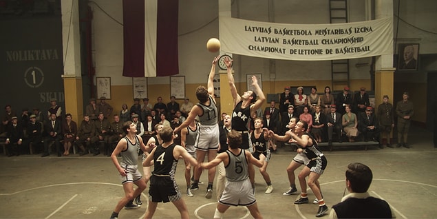 28. Letonya: Sapnu Komanda 1935 (2012)