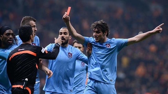 Salih Dursun'un Kırmızı Kartı Tişört Olup Ölümsüzleşecek