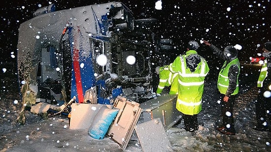 Yozgat'ta Cezaevi Nakil Aracı Devrildi: 1 Astsubay Şehit