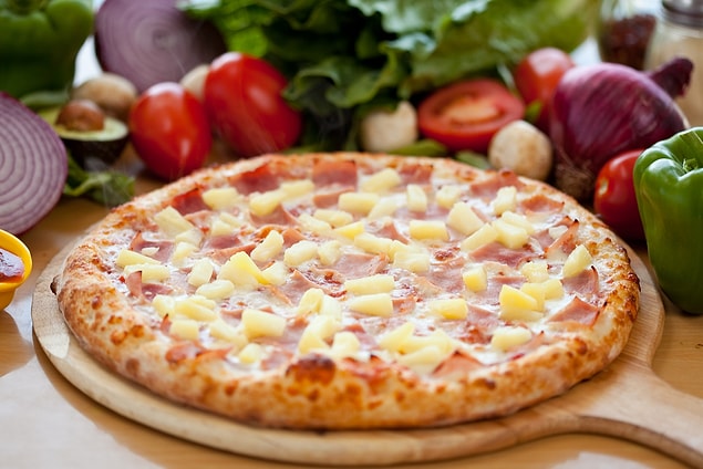 Hawai pizza deneyci bir şef tarafından bulunmuş