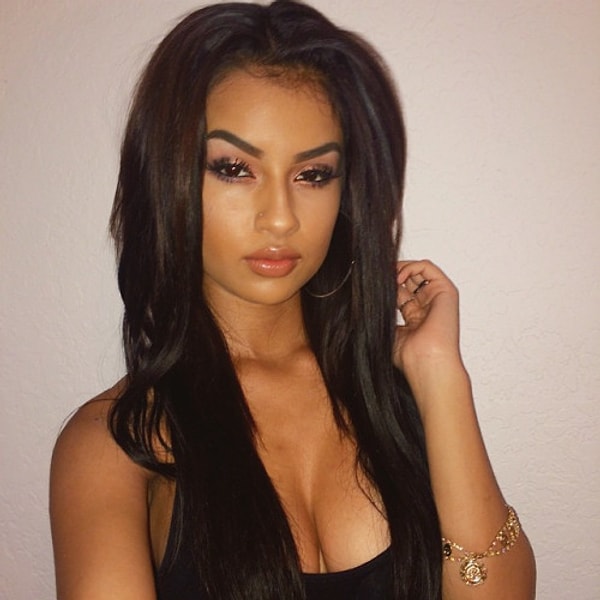 7. Lucero - мексиканка из Америки.