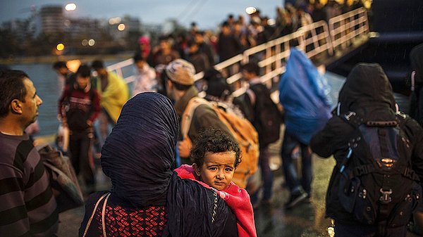 BM'ye sert eleştiri:  "Bir an önce 'yeniden hayata dönmeye' ihtiyacı var"