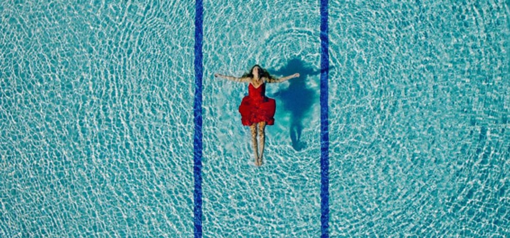 Havuzdan Oto Yollara Gökdelenlerden Çöle Kuşbakışı Halleriyle 27 Harika Fotoğraf