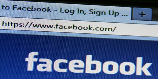 Facebook'la Birlikte Hayatımıza Giren ve İyi mi Kötü mü Anlayamadığımız 15 Şey