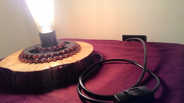 Абажур из дерева