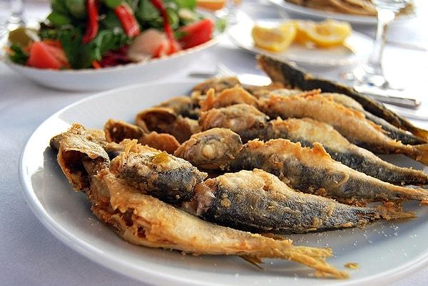 13. Geleneksel Karadeniz mutfağı ve yöresel lezzetlerin bileşimi ile damağınıza lezzet şöleni yaşatabilirsiniz.