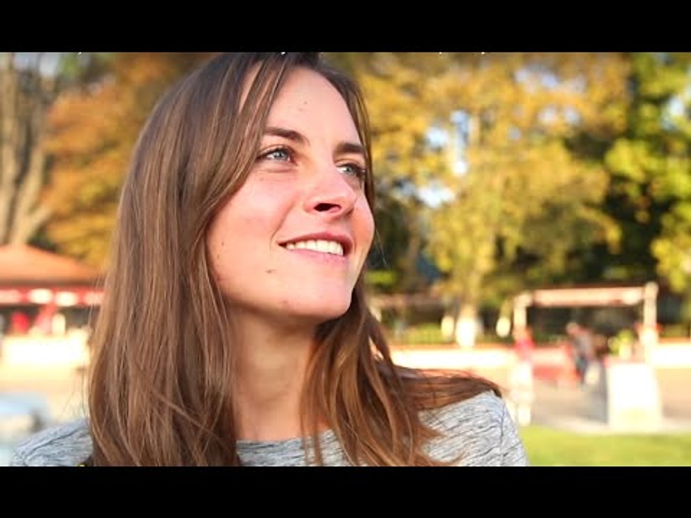 Söylenildiği Gibi Yurt Dışında Kızlar mı Teklif Ediyor?