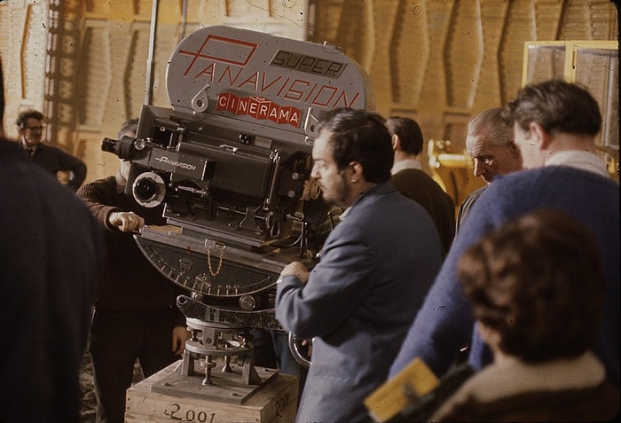 2001: A Space Odyssey Filminin Kamera Arkasından 26 Fotoğraf