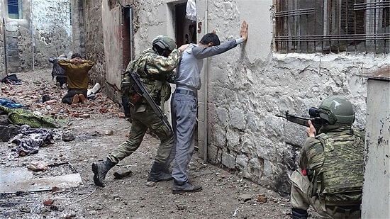 Güvenlik Kaynakları, Teslim Olan PKK'lıların Görüntülerini Basın ile Paylaştı