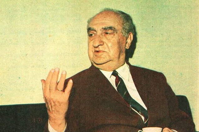 7. Faruk Nafiz Çamlıbel - Anne