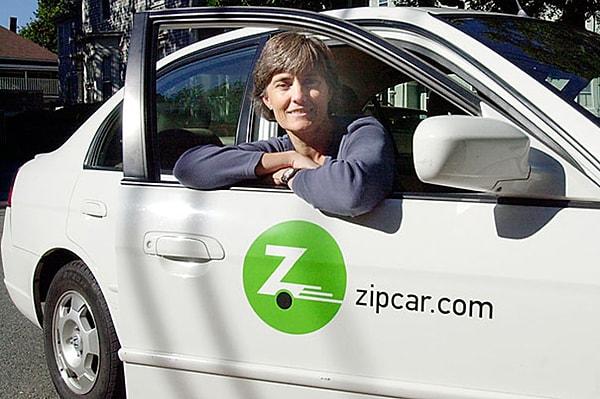 4. Robin Chase, Uber'in atası diyebileceğimiz Zipcar'ı 42 yaşında 2000 yılında kurdu.