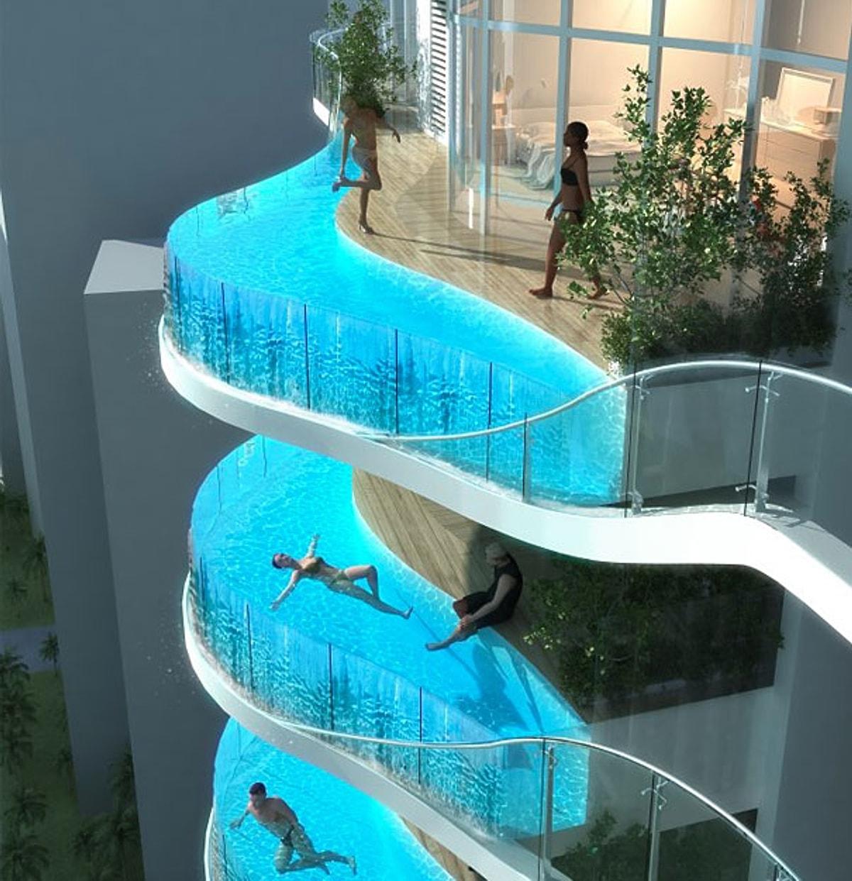 бассейн на балконе отеля