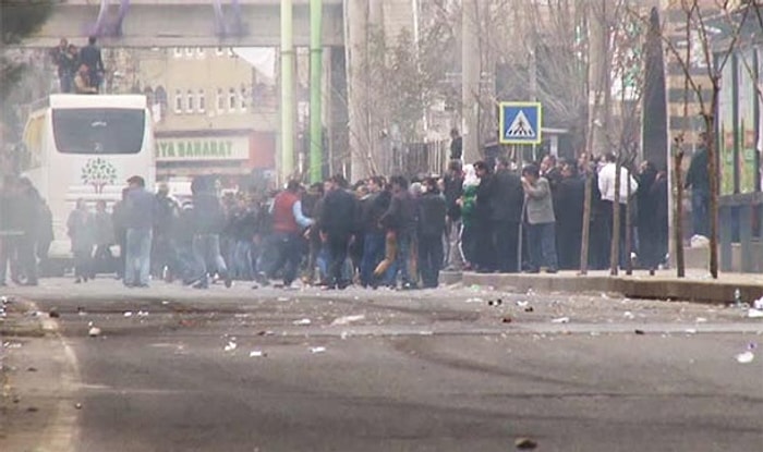 Diyarbakır'daki Sur Protestosunda Olaylar Çıktı