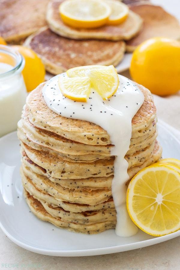 1. Limon ferahlığı ile haşhaşın aromasını sabah kahvaltısına davet etmeye ne dersiniz?