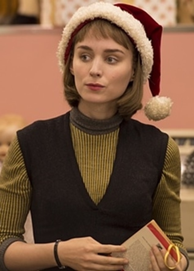 12. Carol filmindeki rolüyle Rooney Mara (En İyi Yardımcı Kadın Oyuncu)
