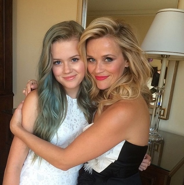 8. Ava Phillippe ve Reese Witherspoon