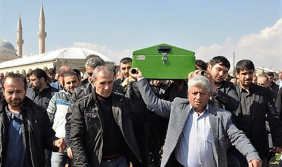 Trafik Kazasında Ölen Hentbolcular Toprağa Verildi