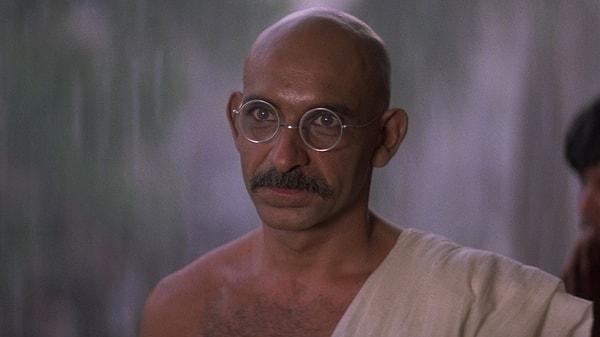 20. "Gandhi" filmi, 1983 yılında 8 Oscar kazandı.