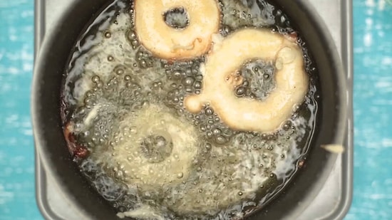 Онедио Кухня - Яблочные кольца в кляре