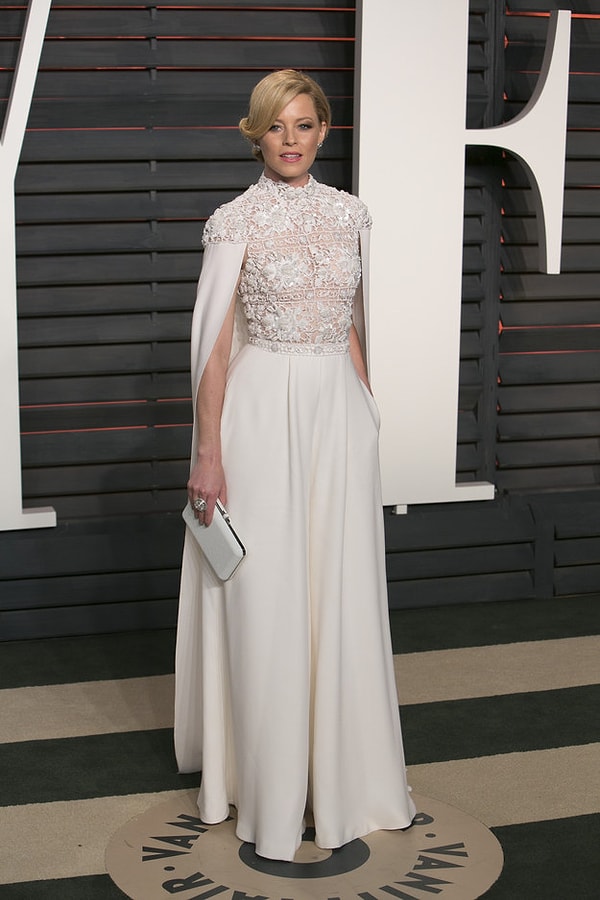 1. Элизабет Бэнкс