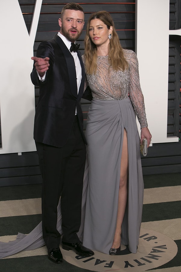 24. Джастин Тимберлейк и Джессика Бил