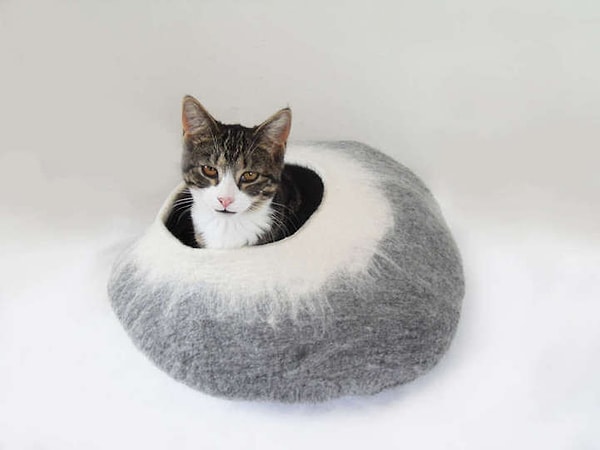 11. "Кроватка" для кота 🐱