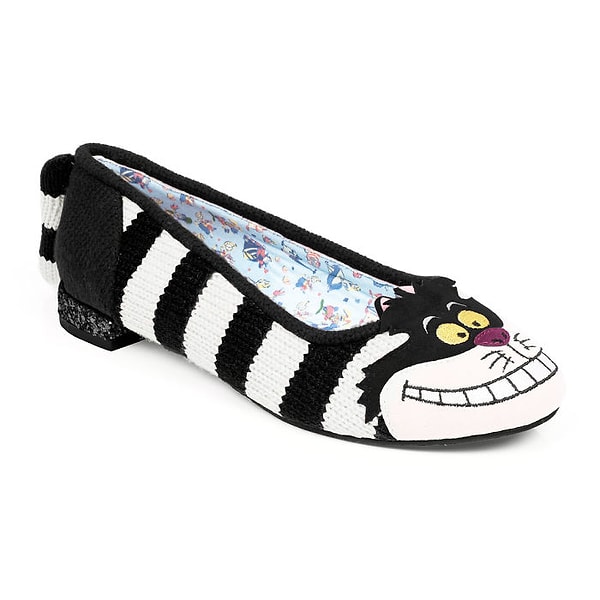 8. Туфли на плоской подошве с Чеширским котом