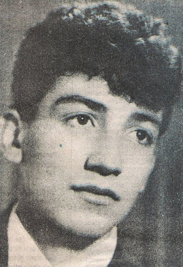Müslüm Akbaş olarak başlayan hayat
