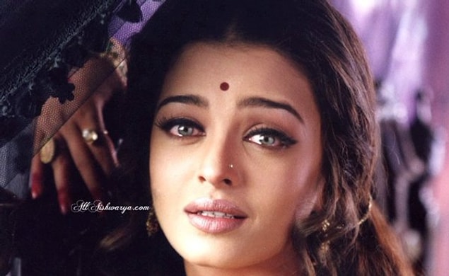 8. Aishwarya Rai - Devdas