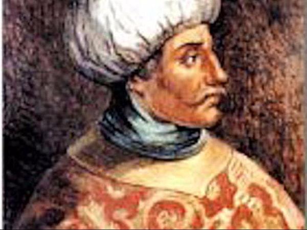 Kılıç Ali Paşa kimi tarihçilere göre Barbaros Hayreddin Paşa'nın yetiştirdiği bir Türk, kimi tarihçilere göre sonradan müslüman olan İtalyan ''Giovanni Dionigi Galeni''