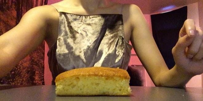 Japonlardan Yepyeni Bir İlginçlik: Suratını Ekmeğe Basmayı Seven Kız