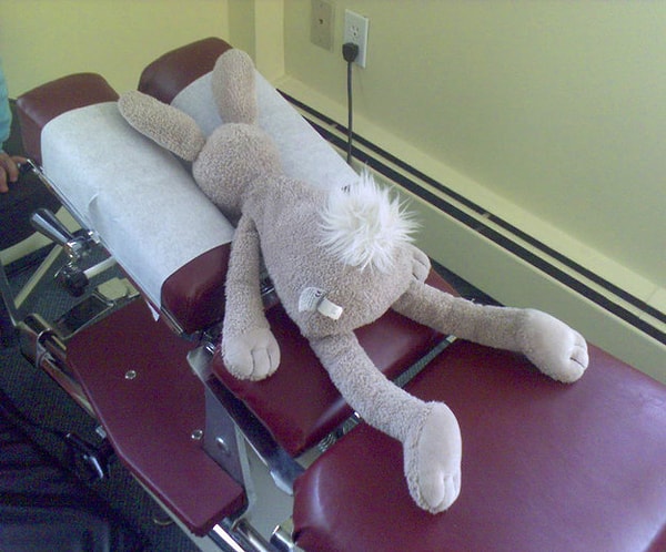 9. Нет ничего лучше, чем сходить на мануальную терапию