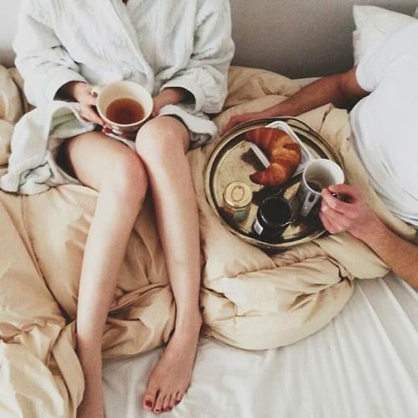 9. Остаться дома