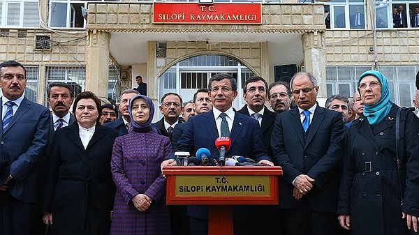 4. Davutoğlu'ndan Silopi'ye Sürpriz Ziyaret