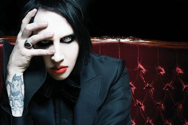10. Korkuluk rolü için Marilyn Manson, Ewan McGregor ve Christopher Eccleston gibi isimler de düşünülmüş.