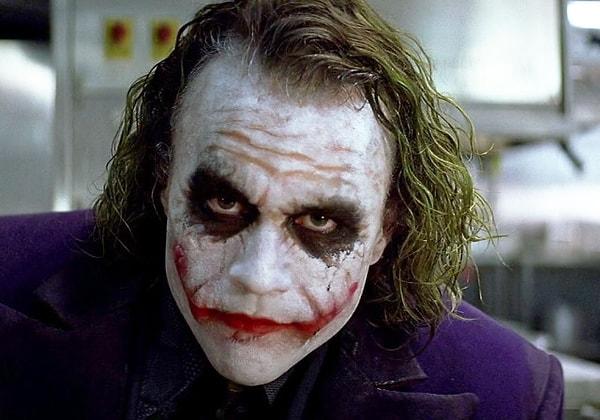 15. Heath Ledger, Joker karakterinin bakış açısına sahip olabilmek için 6 hafta boyunca berbat bir otelde yaşamış.