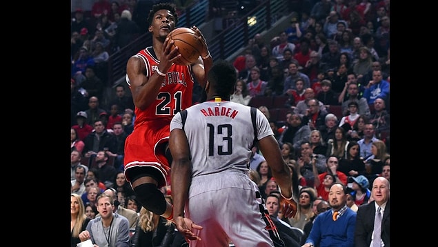 Bullslu Butler 11 maç sonra sahada