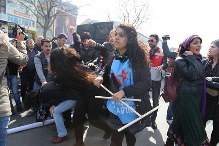 Kadıköy'de Kadınlara Polis Müdahalesi