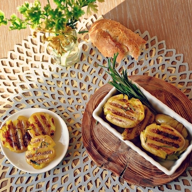 5. Patates demişken yemeklerin yanına da güzel bir şeyler yapmasak mı?