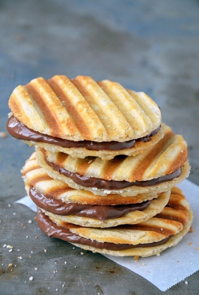 12. Kıtır kıtır kurabiyeler tost makinesinde yapılabilir desem?