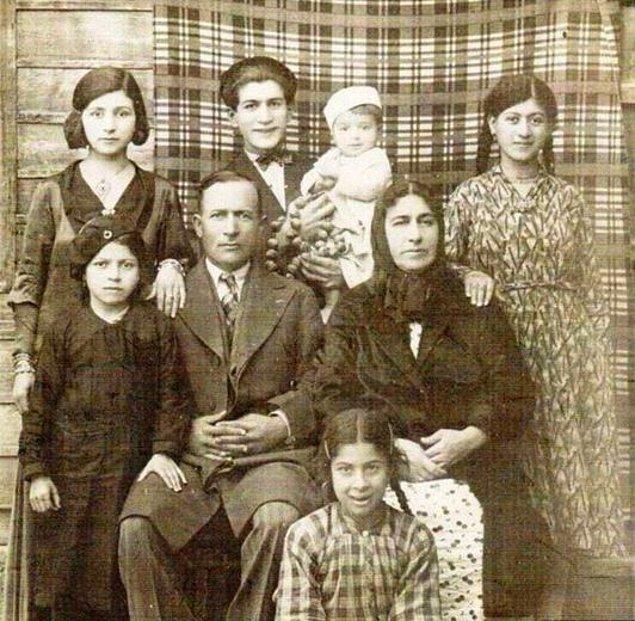 20. Bir aile - 1900'lerin başı