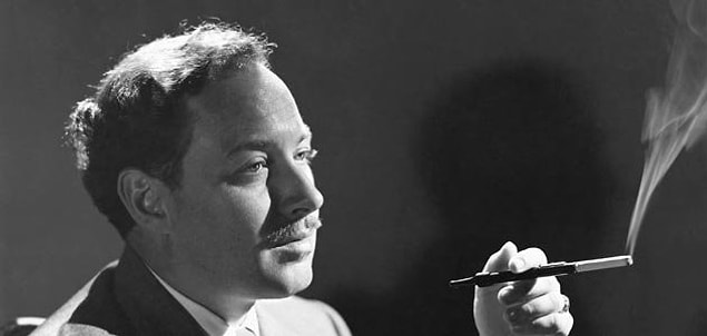 3. Tennessee Williams - İlaç şişesi kapağı yutarak
