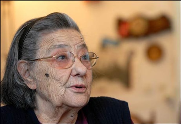 İlk kadın bakan 33. Hükümet'te