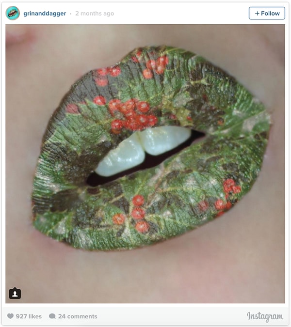 3. С цветами густого зеленого леса.