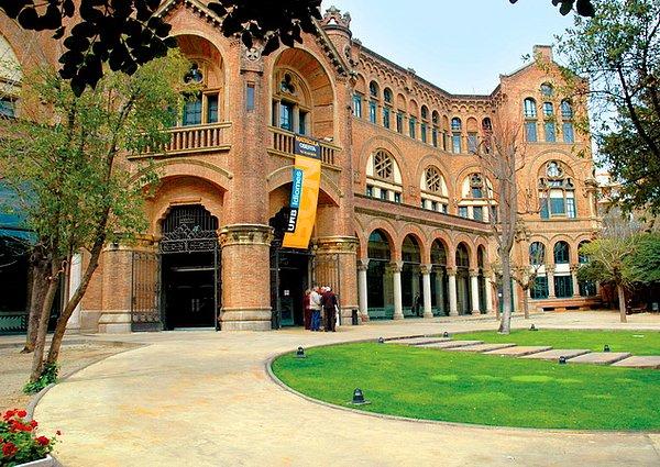 24. Barselona Üniversitesi - İspanya