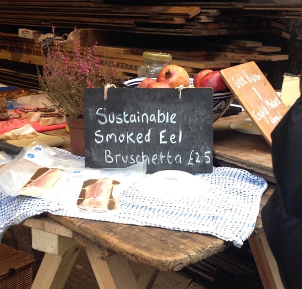 15. Брускетта с копченной муреной