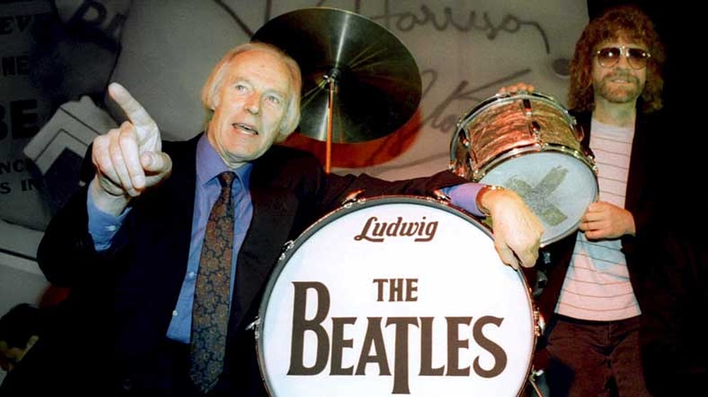 The Beatles'ı Dünyaya Tanıtan 'Beşinci Beatle' Sir George Martin Hayata Veda Etti