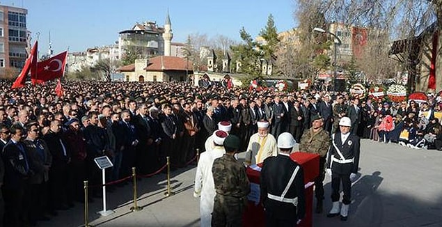 Şehit özel harekat polisi Yılmaz Karaman'da toprağa verildi