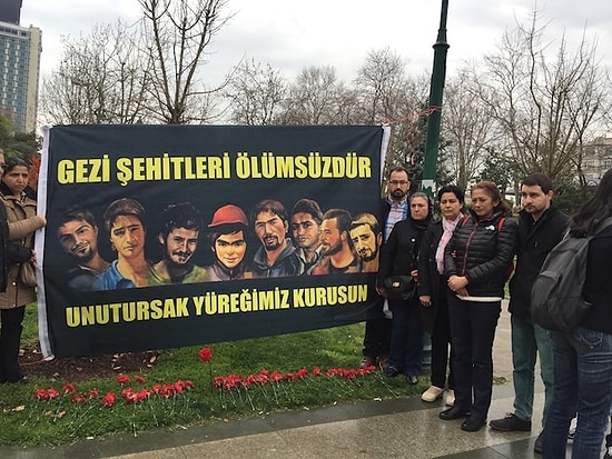 Gezi Ailelerinden Gezi Parkı'nda Anma