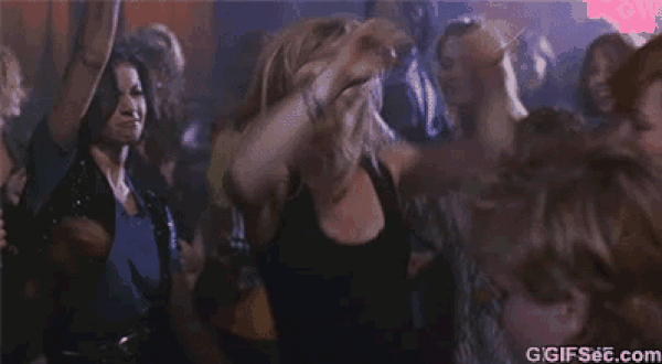 Dead blonde дискотека. Вечеринка gif. Девочка танцует в клубе гиф. Пьяные танцы. Гиф танцы в клубе.